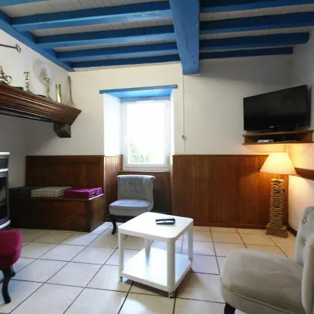 Lanne-en-baretous-station D'issarbe, 4 Pieces, 5 Personnes - Fr-1-384-126 Holiday home Lanne-en-Baretous