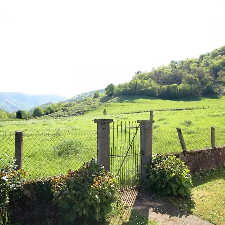 Lanne-en-baretous-station D'issarbe, 4 Pieces, 5 Personnes - Fr-1-384-126 Holiday home